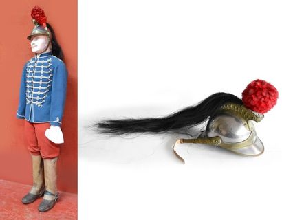 Mannequin de Hussard : casque à cimier, modèle...