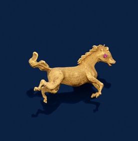750 mils gold pin featuring a cabré horse,...