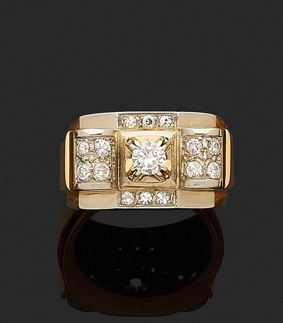 Two 750 mils gold diamond-set pinky tank...