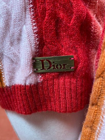 DIOR, Boutique. PULL col cheminée en cachemire...