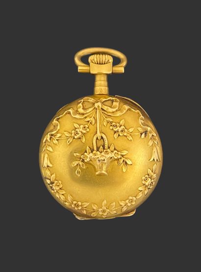 MONTRE DE POCHE en or 750 mil. à décor de...