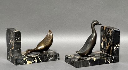 Marti FONT (20th century). Pair of bookends...