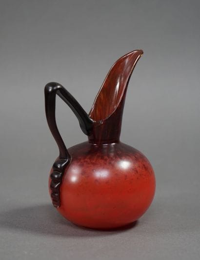 Charles SCHNEIDER. Orange marbled glass PITCHER...