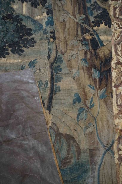 AUBUSSON XVIIIe. TAPISSERIE portière à décor...