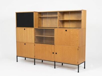 MAISON MINVIELLE. Ensemble de bibliothèque...