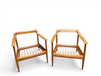 KNOLL ANTIMOTT. Paire de FAUTEUILS en bois,...