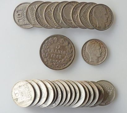 LOT DE 26 PIECES TURIN on y joint UN PIECE...