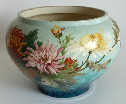 MP Sèvres. CACHE-POT en faïence émaillée...