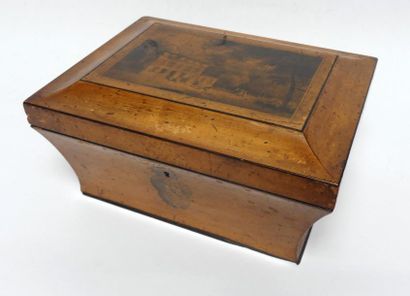 COFFRET de MARIAGE en citronnier, à décor...