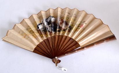 EVENTAIL, à décor de poussins, monture en...