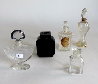 Guerlain -(années 1910-1950) lot comprenant...
