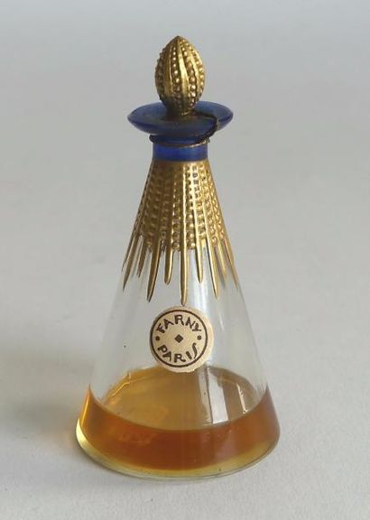 Farny. (années 20) Flacon en verre incolore...