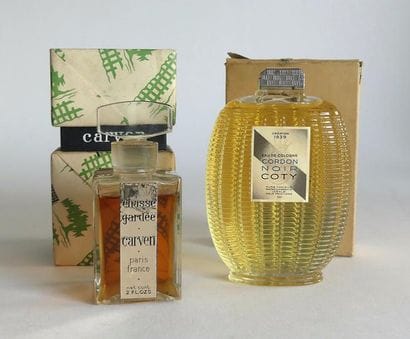 Divers parfumeurs (années 1950). lot comprenant...