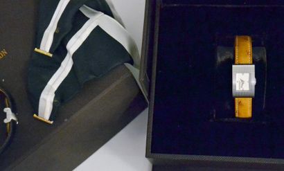 BOUCHERON, modèle Reflet. MONTRE-BRACELET...