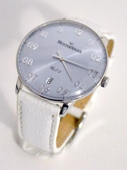 MEISTERSINGER, modèle NeoQ. MONTRE-BRACELET...