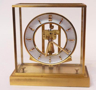 ATO. PENDULETTE cage en laiton doré