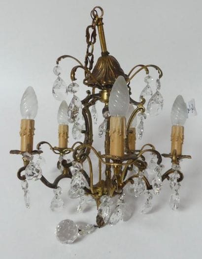 LUSTRE en bronze et pendeloques de crist...