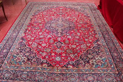 Très important TAPIS en laine Persan. approx....
