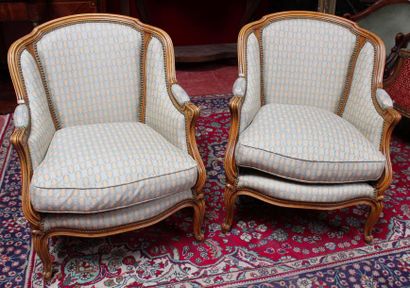 Deux bergères de style Louis XV. 