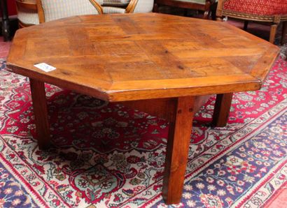 TABLE basse en bois, le plateau octogonal...