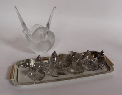 LALIQUE France. Coupe oiseau (accidents)...