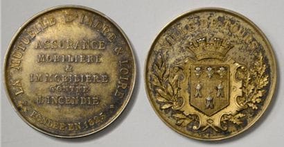 JETON en argent de la ville de Tours, assureur...