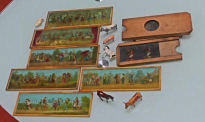 Ensemble de PLAQUES de verre peintes et petit...