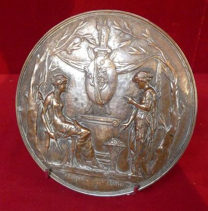 J. RICHARD. Plaque en bronze ATROPOS et CLOTHO,...