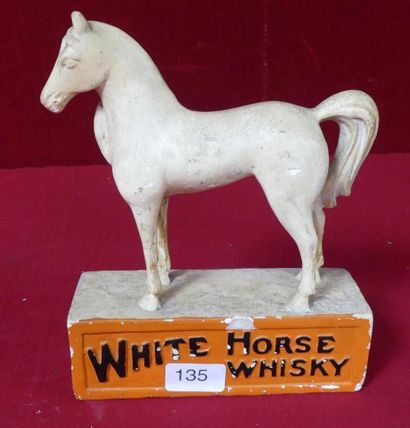 SUJET publicitaire en plâtre White Horse...