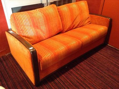 Canapé-lit, la garniture de tissu orange...