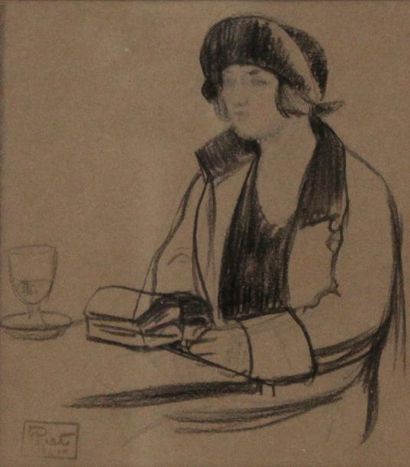 Fernand PIET (1869-1942) Femme assise. Fusain...