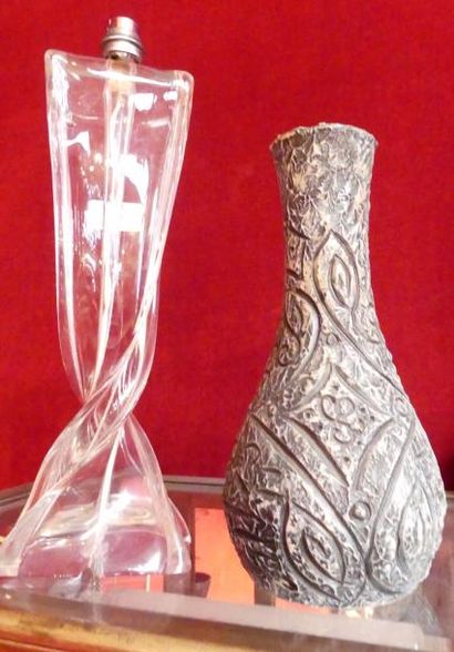 CIBOURE, Vase en grès. SEVRES, Pied de lampe...