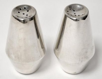 ERCUIS Paire de SALIERES en métal argenté,...