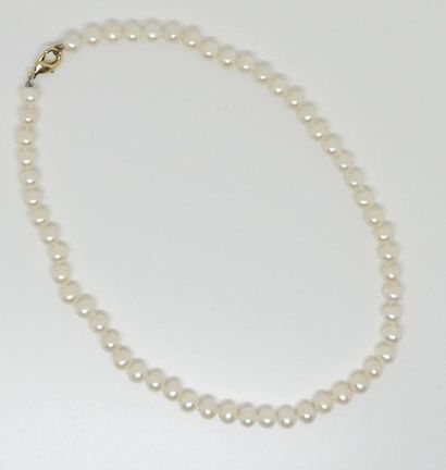 COLLIER ras le COU de perles de culture ...