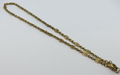CHAINE de MONTRE en or jaune maille ovale...