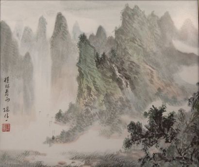 Ecole chinoise XXe. Paysage. Aquarelle signée...