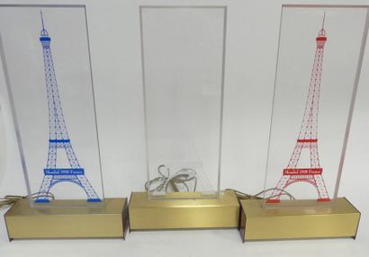 Lot de quatre TOURS EIFFEL éclairantes en...