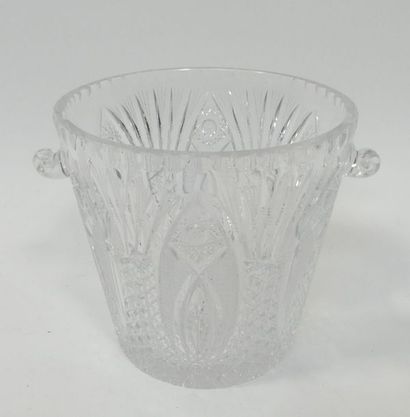 SEAU à champagne en cristal taillé.