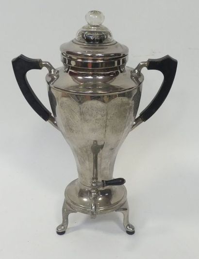 SAMOVAR en métal argenté, les anses en bois...