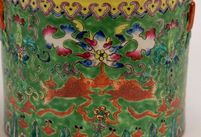 CHINA, 20th century. Cylindrical covered...
