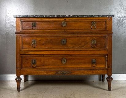 Rectangular chest of drawers in walnut and...