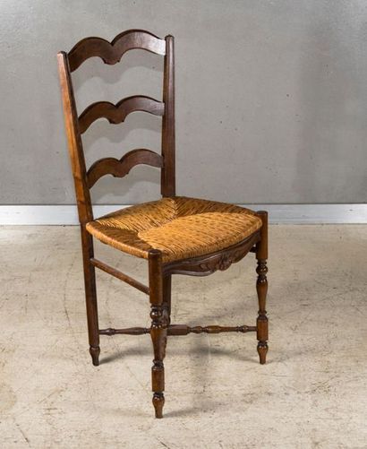 Set of twelve straw chairs, backrest with...