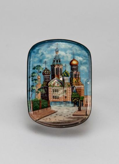 Lacquered wooden box decorated with the Basilica...