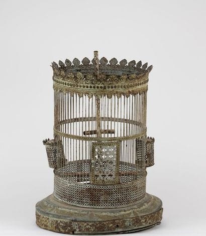Cage à oiseaux en tôle de fer anciennement...