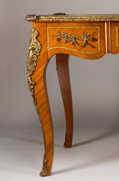 Flat wooden veneer desk decorated with flowers...