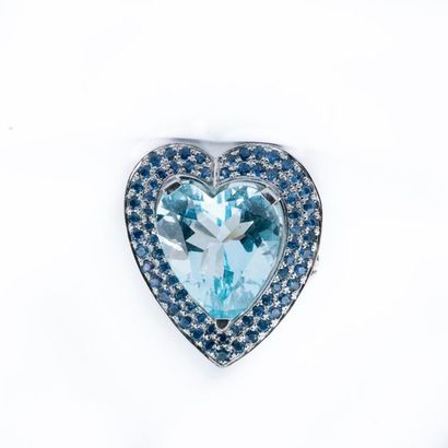 Ring from the Mauboussin house, subtle reason...