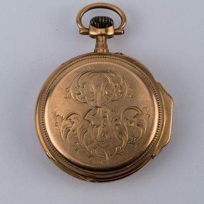 Pocket watch in yellow gold, horse head punch....