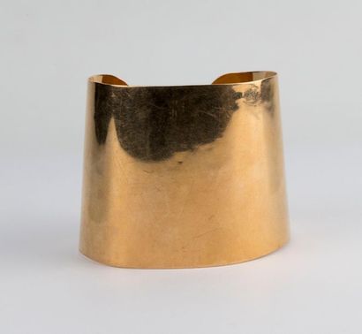 Bracelet manchette en or jaune 18K (750 millièmes)....
