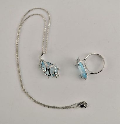 Parure bague et pendentif en or gris 585...