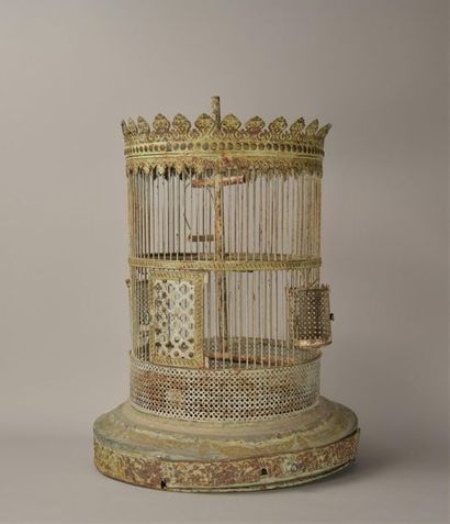 Cage à oiseaux en tôle de fer anciennement...